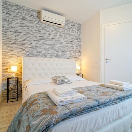 Langolo Di Laura Borgo Roma Destiny Home 3 Верона Екстериор снимка