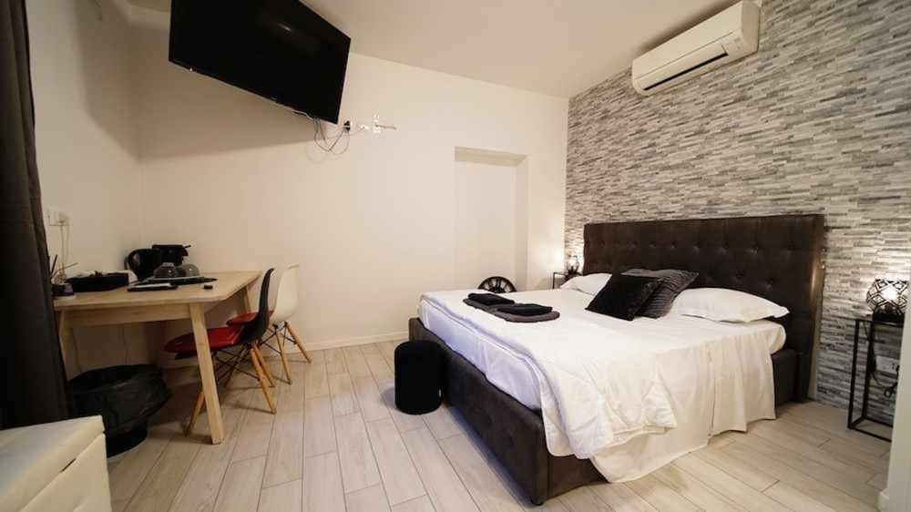 Langolo Di Laura Borgo Roma Destiny Home 3 Верона Стая снимка