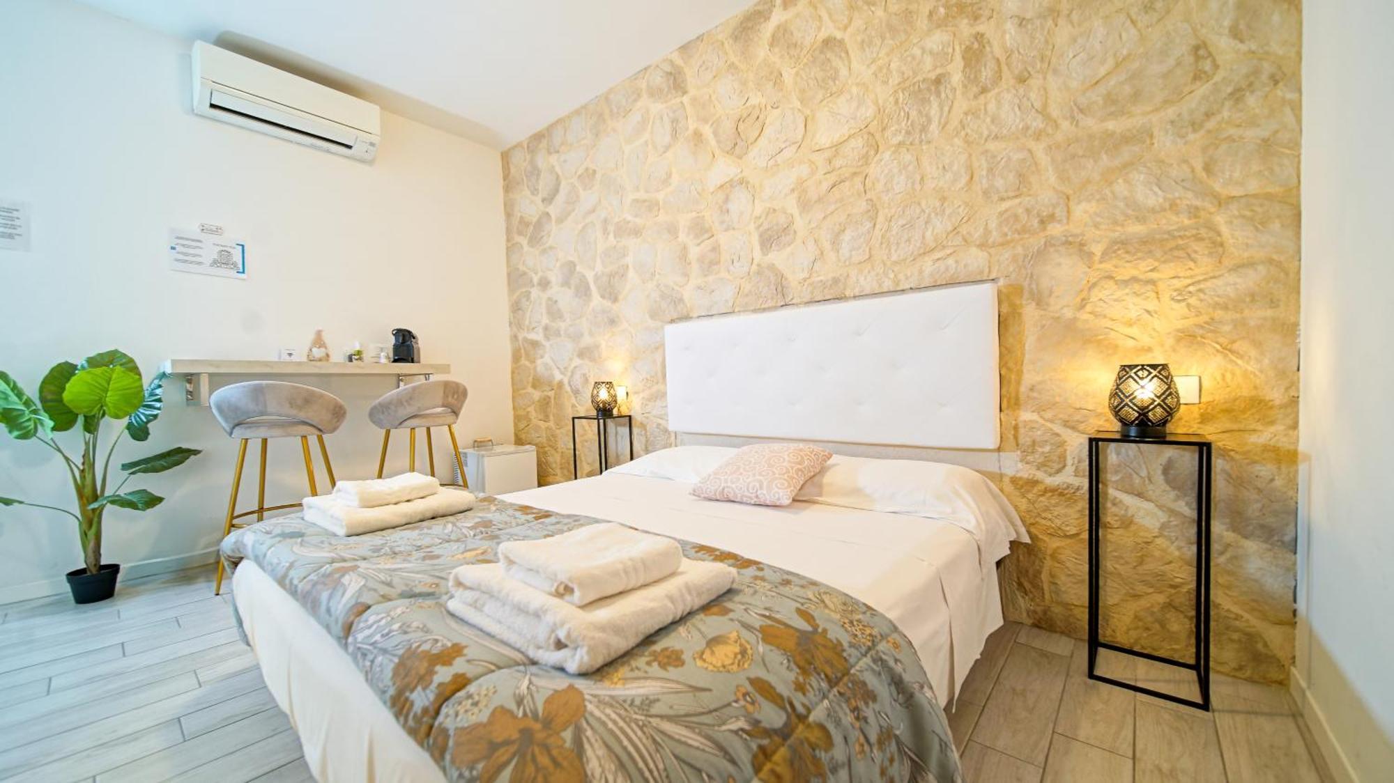 Langolo Di Laura Borgo Roma Destiny Home 3 Верона Екстериор снимка